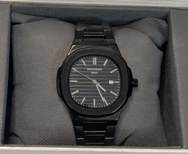 Patek Philippe – Genève Quartz Watch